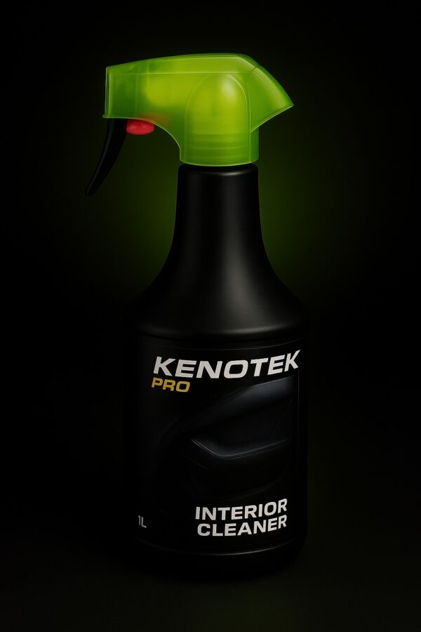 Flacon Kenotek Interior Cleaner pour nettoyage intérieur voiture